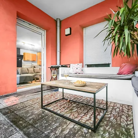 Bel Avec Grande Terrasse